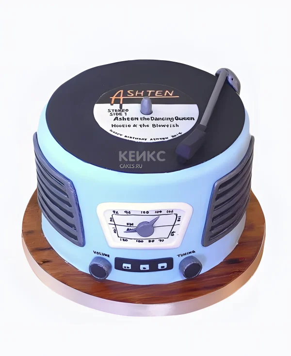 Торт для диджея с пластинкой Фото