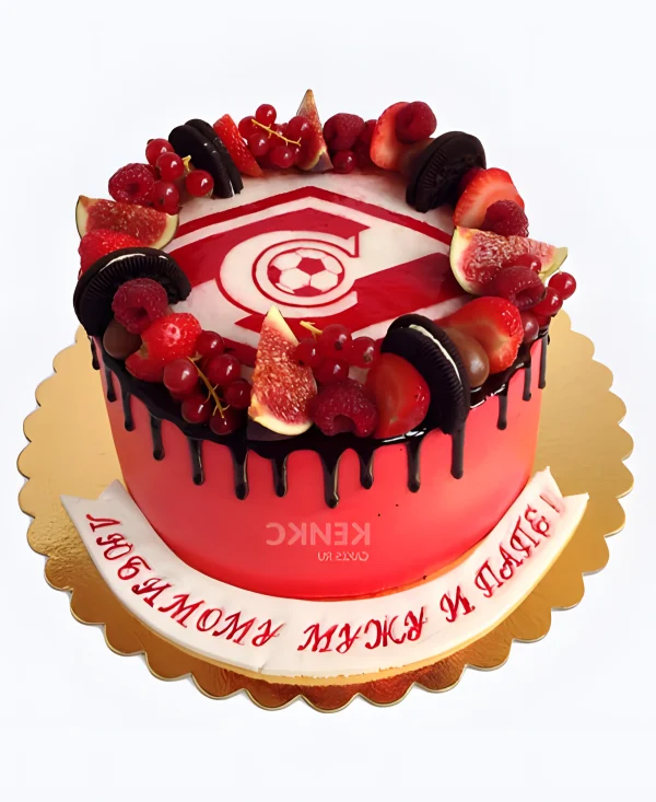 Торт Спартак с ягодами Фото