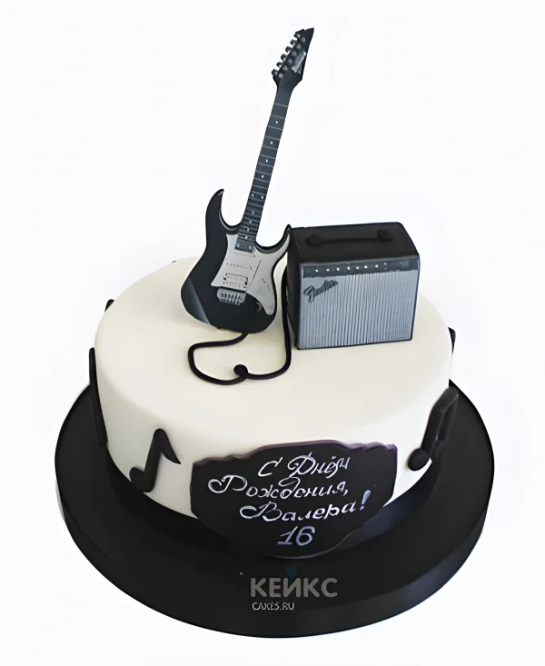Торт гитаристу с комбиком из мастики Фото