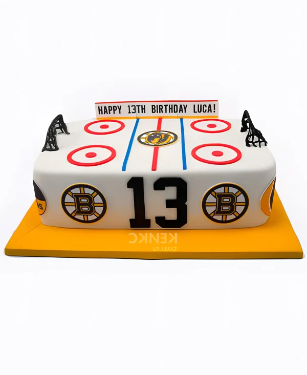 Торт в виде хоккейного поля на 13 лет Фото