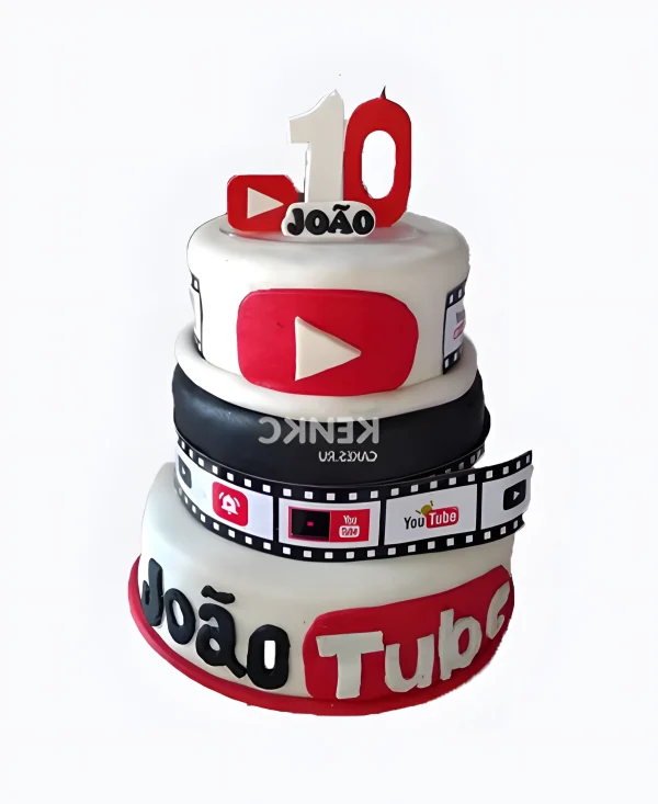 Оригинальный торт с кинолентой и цифрами Фото