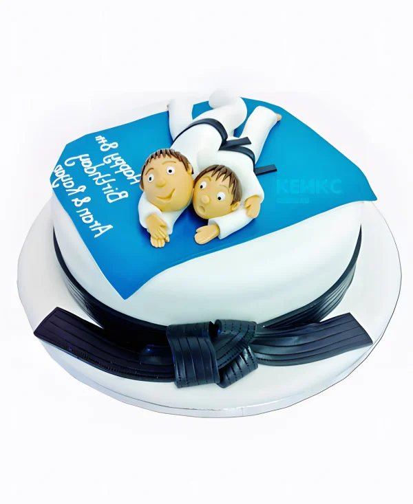 Торт тренеру карате Фото