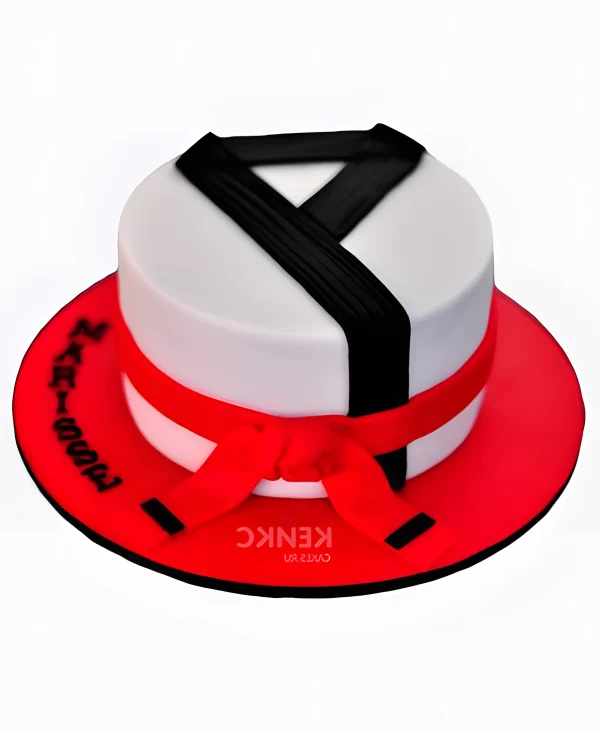 Торт в виде кимоно Фото