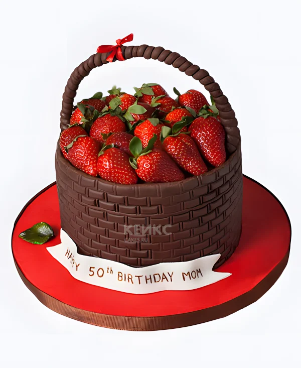 Аппетитный торт корзина с клубникой Фото