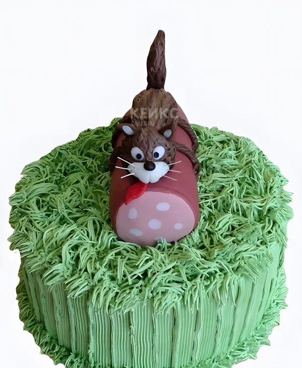 Объемный зеленый торт с палкой колбасы и котом Фото