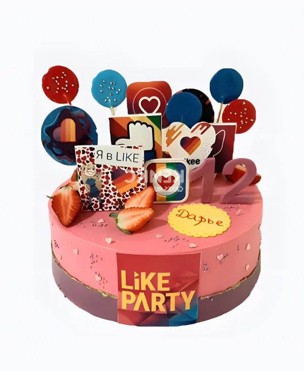 Розовый торт с леденцами и цифрами Фото