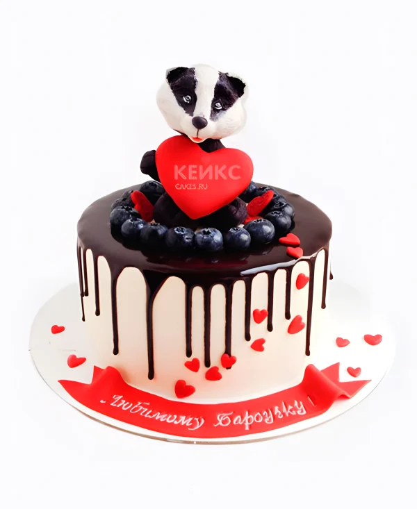 Торт с пандой и красными сердечками Фото