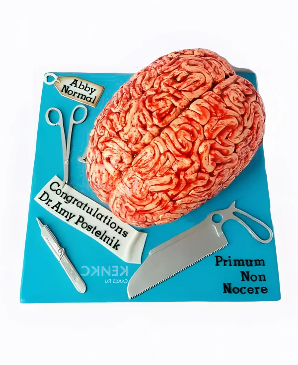 Страшный торт с мозгом Фото