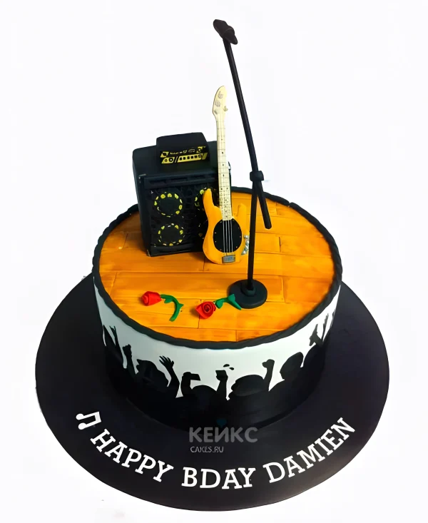 Аппетитный торт музыканту Фото
