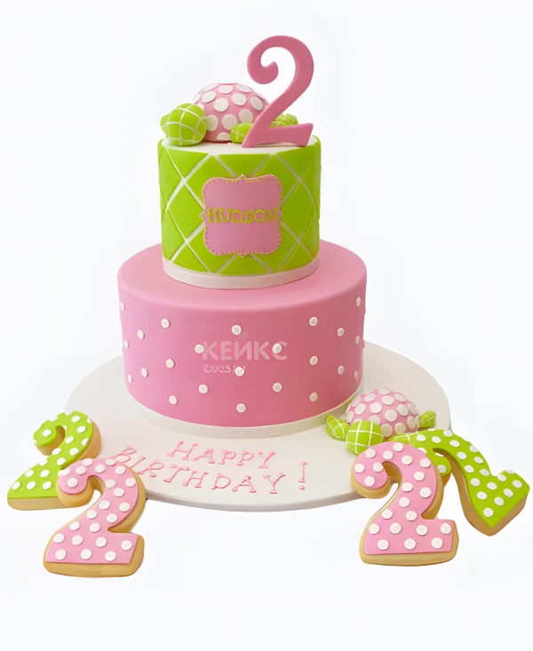 Розово-зеленый торт с цифрами и черепахой Фото