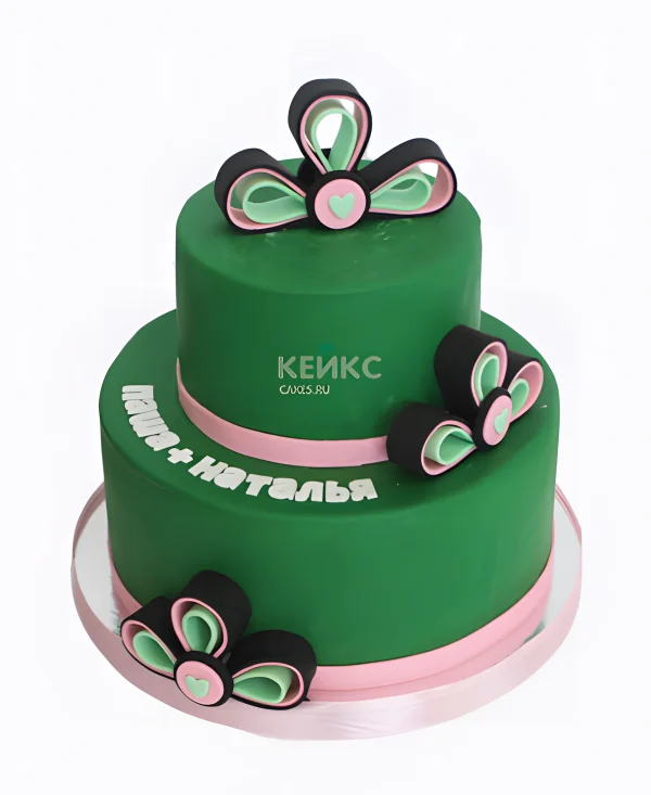 Двухъярусный зеленый торт Фото