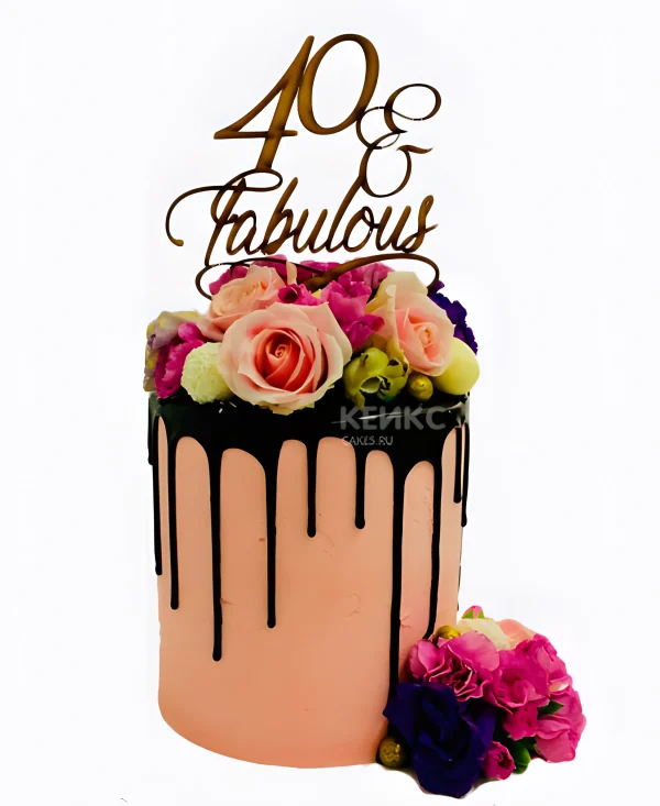 Торт женщине 40 лет с цветами и топпером Фото