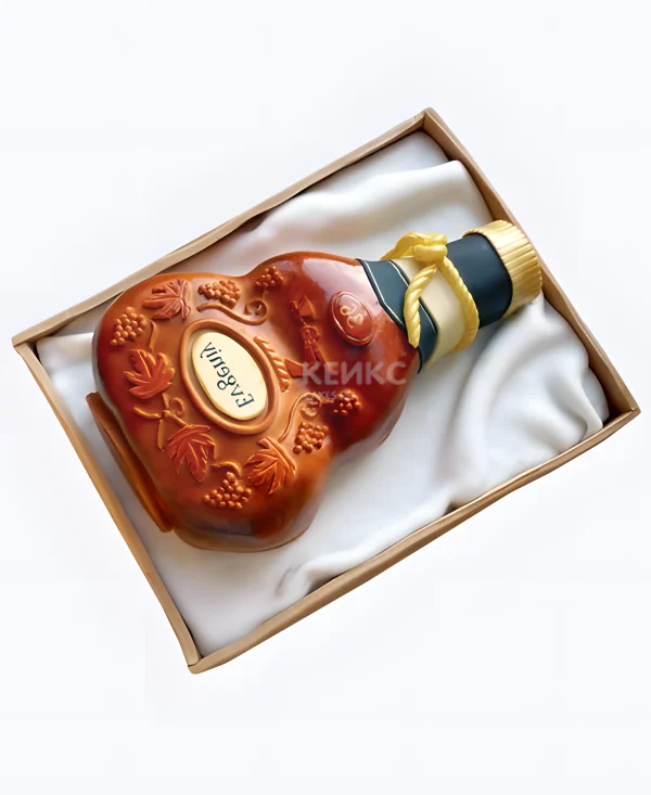 Торт с бутылкой коньяка в подарок Фото