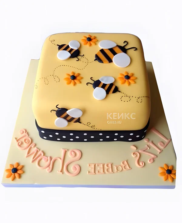 Торт с пчелой Фото