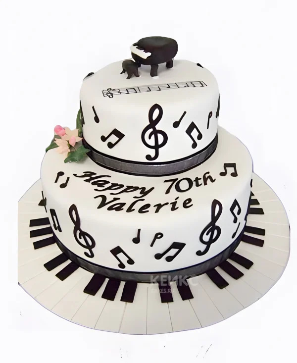 Торт со скрипичным ключом на день рождения Фото