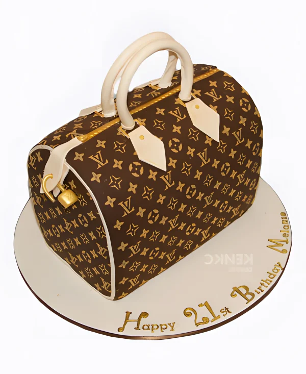 Торт сумка Луи Виттон с шоколадной начинкой Фото