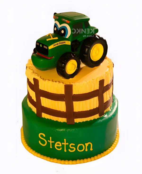 Желто-зеленый торт с трактором Фото