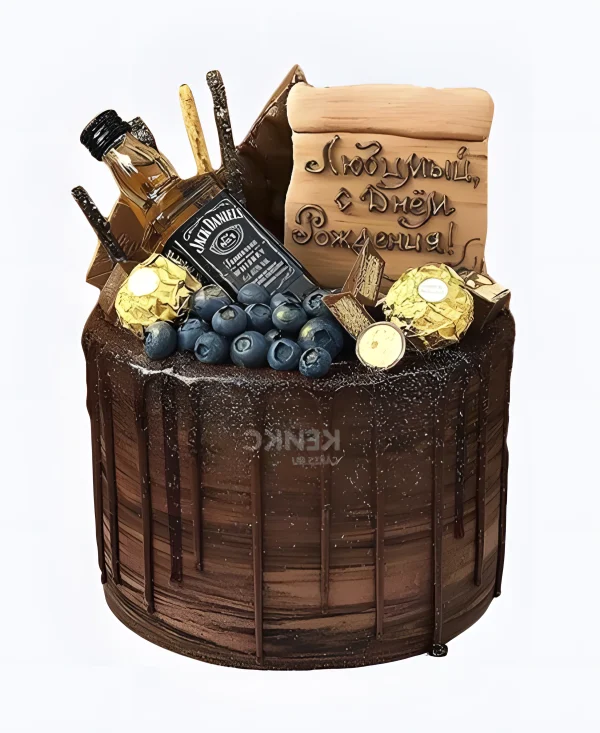 Торт для мужчины с бутылочкой виски и сладостями Фото