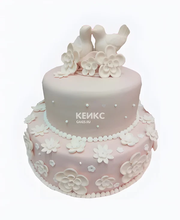 Нежно-розовый торт с жемчугом и голубями Фото