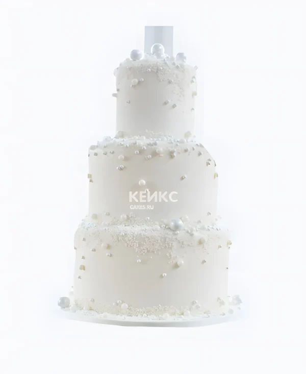 Трехъярусный торт белый Фото