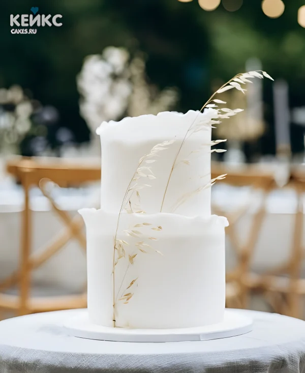 Эстетичный торт с двумя веточками на день рождения Фото