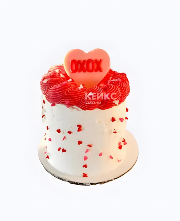 Красный торт для девочки с сердечками Фото