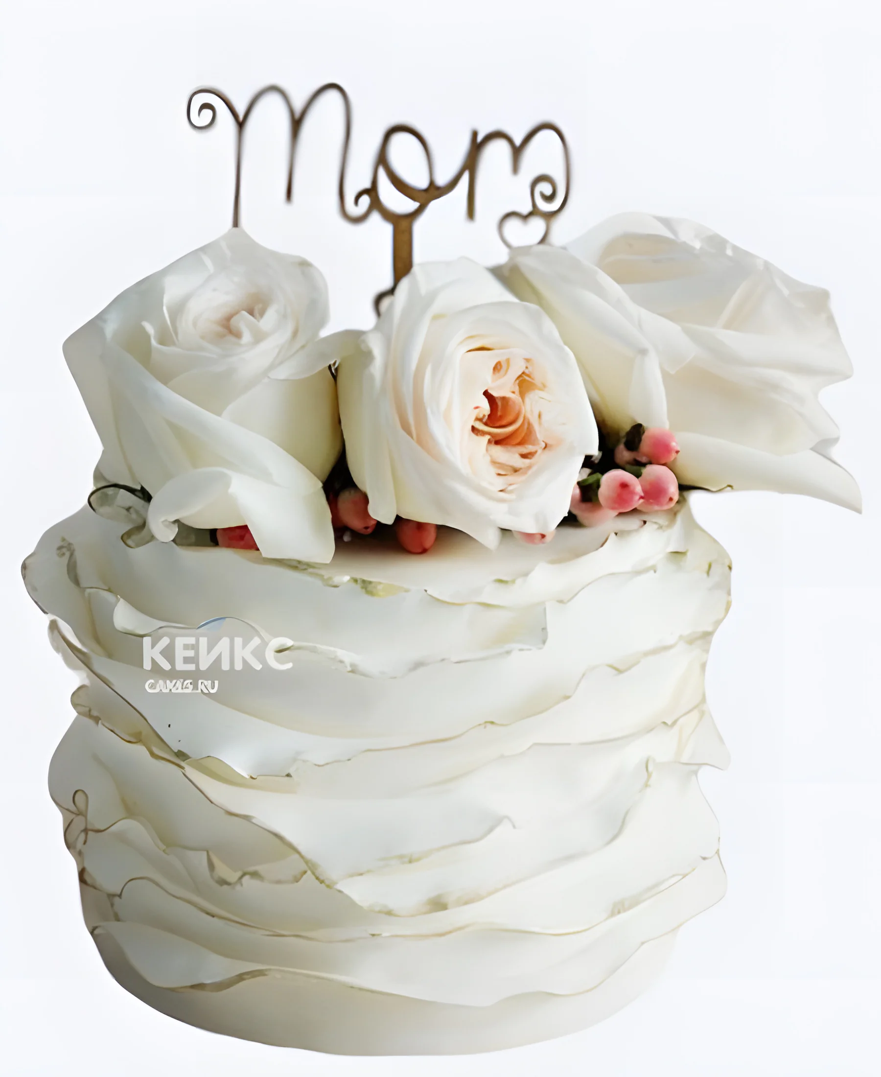 Легкий торт на 8 марта с рюшами и розами Фото