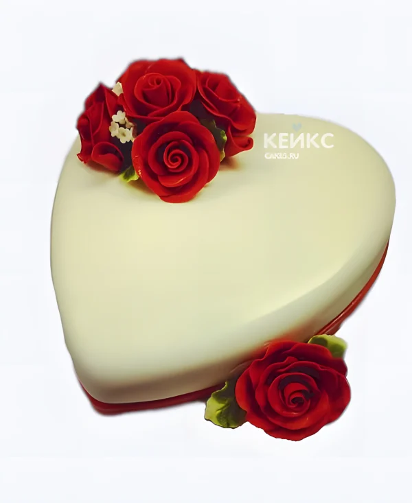 Минималистичный свадебный торт в виде сердца Фото