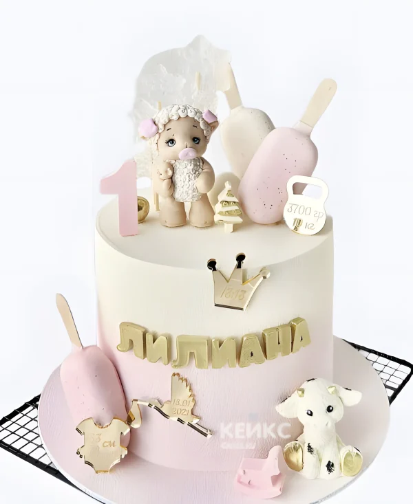 Нежнейший торт с овечкой для девочки Фото
