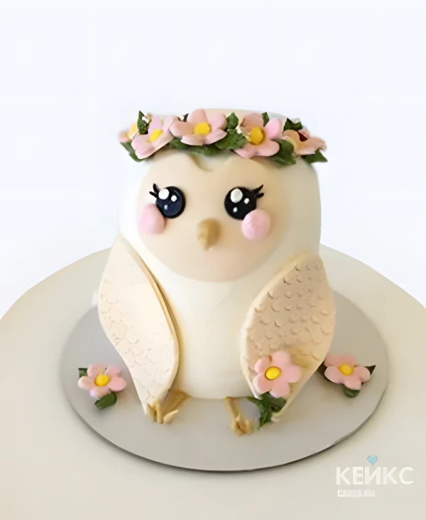 Нежный 3D торт в виде совы Фото