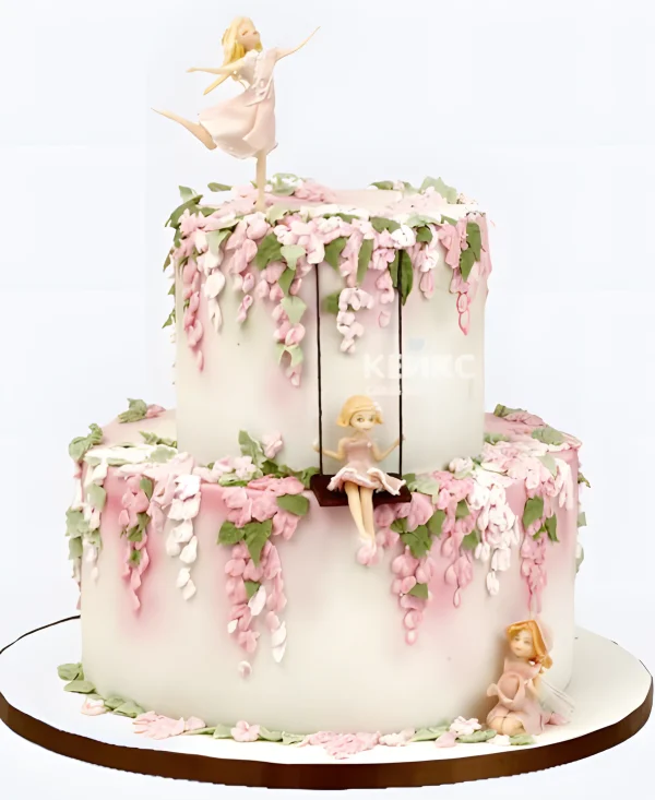 Очаровательный двухъярусный торт с феями Фото
