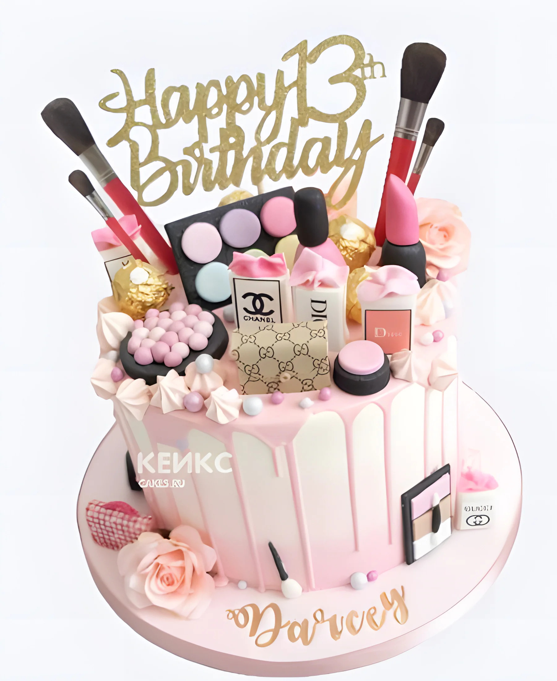 Шикарный торт на 13 лет с косметикой и розами Фото