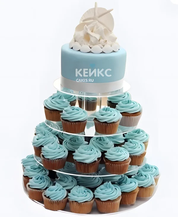 Свадебный торт с ракушками и капкейками Фото