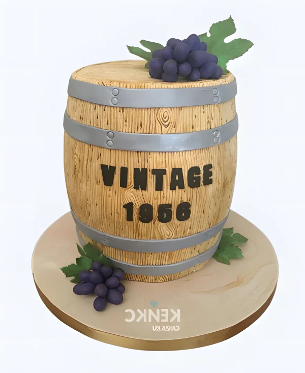Торт 3D в виде бочки с виноградом Фото