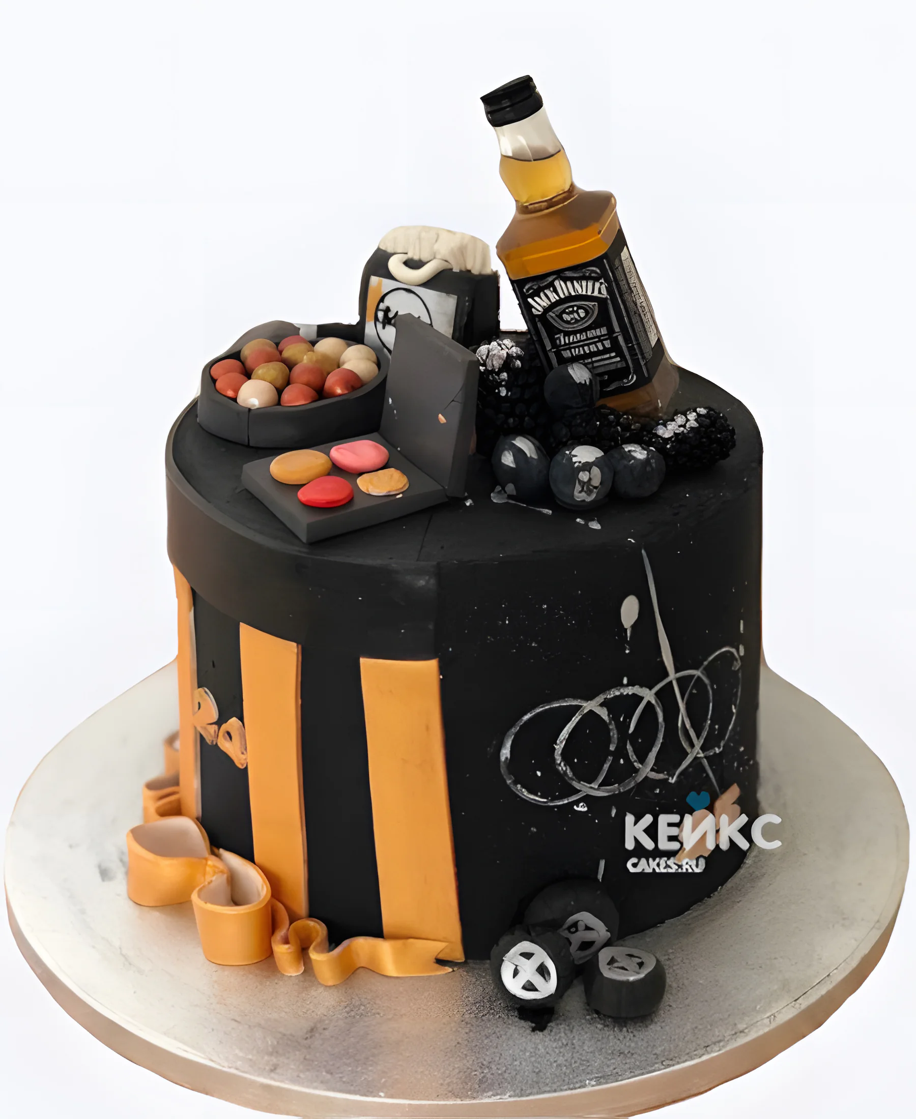 Торт Ауди с фигурками и бутылкой коньяка Фото