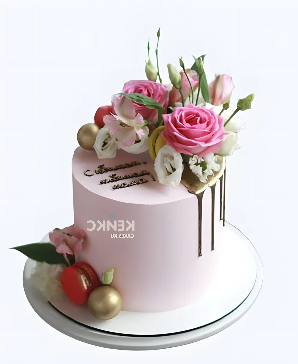 Торт девушке на 20 лет с цветами и надписью Фото