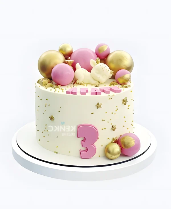 Торт на 3 месяца девочке с шариками и олененком Фото