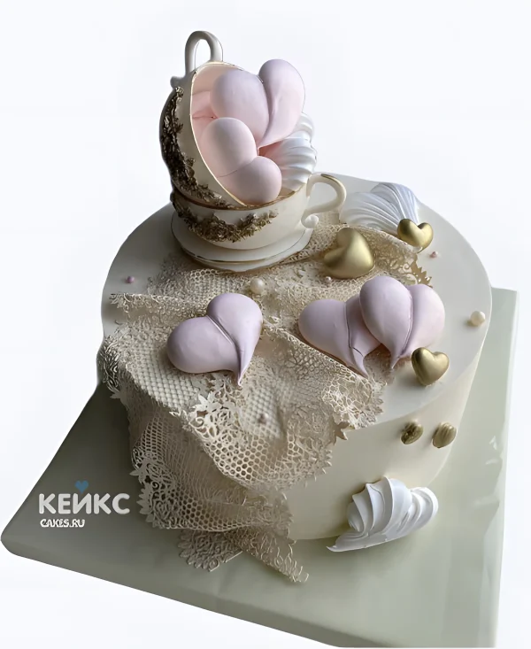 Торт на фарфоровую свадьбу с безе-сердцами Фото
