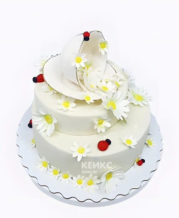 Торт на ромашковую свадьбу с ромашками и божьими коровками Фото