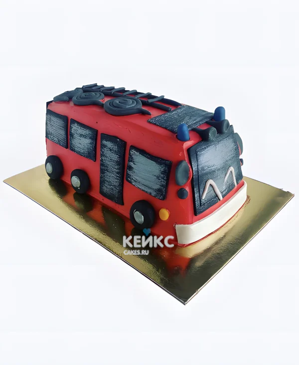 Торт пожарная машина для пожарника Фото