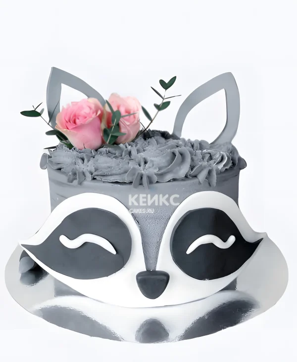 Торт в виде мордочки енота Фото