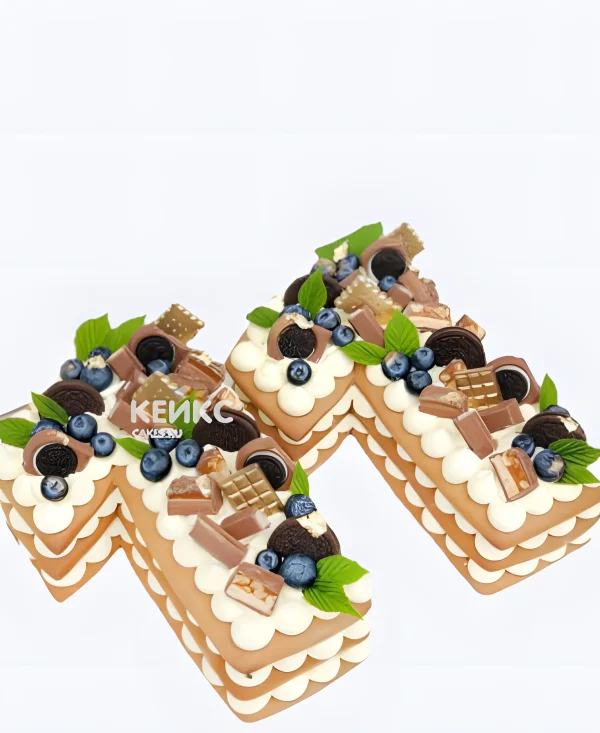 Торт 3D в виде цифры на 11 лет с голубикой и печеньем Фото