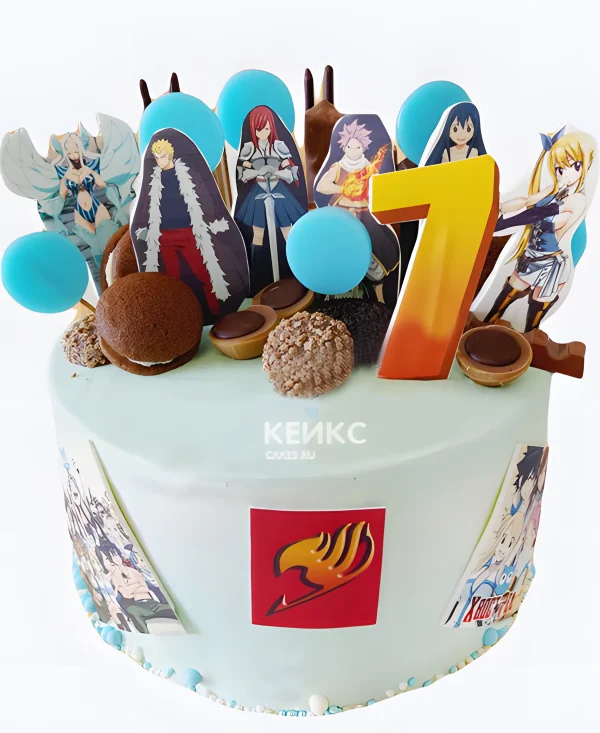 Белый торт с сладостями на день рождения аниме Хвост Феи Фото