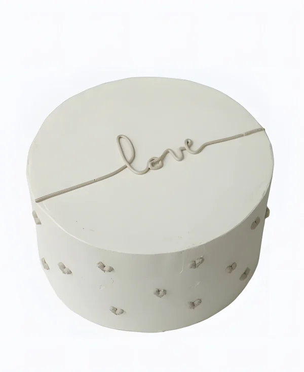 Белый торт Love Фото