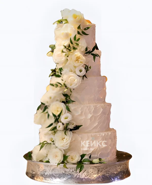 Большой свадебный торт Белые розы с мазками Фото