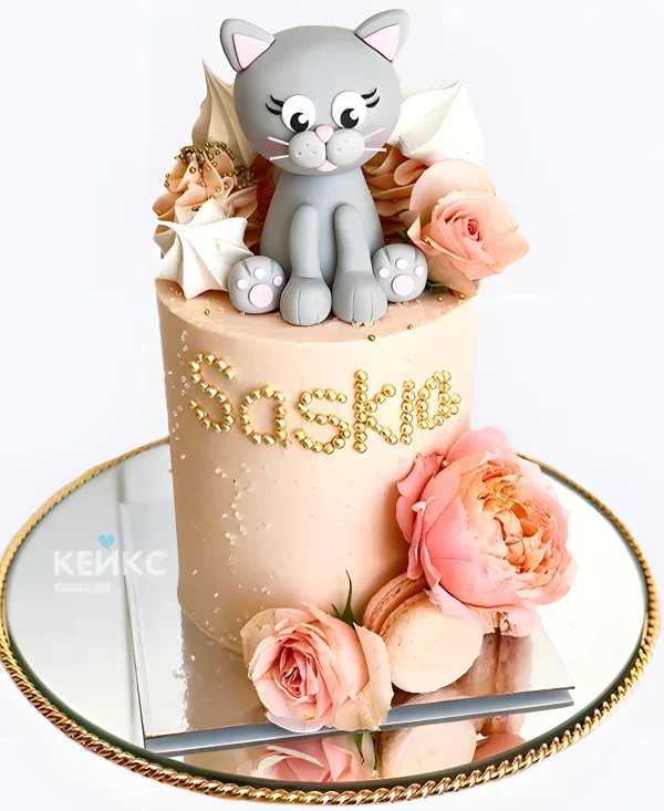 Красивый торт с цветами и котиком Фото