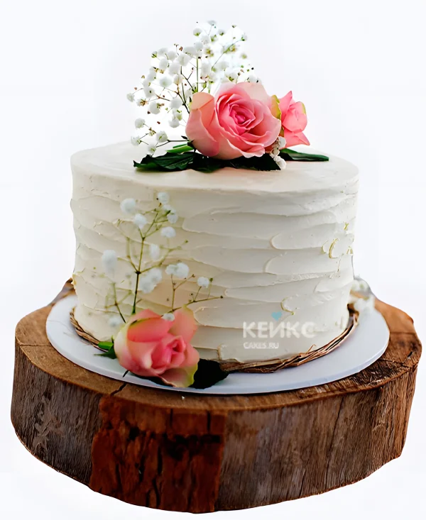 Круглый свадебный торт с розами Фото