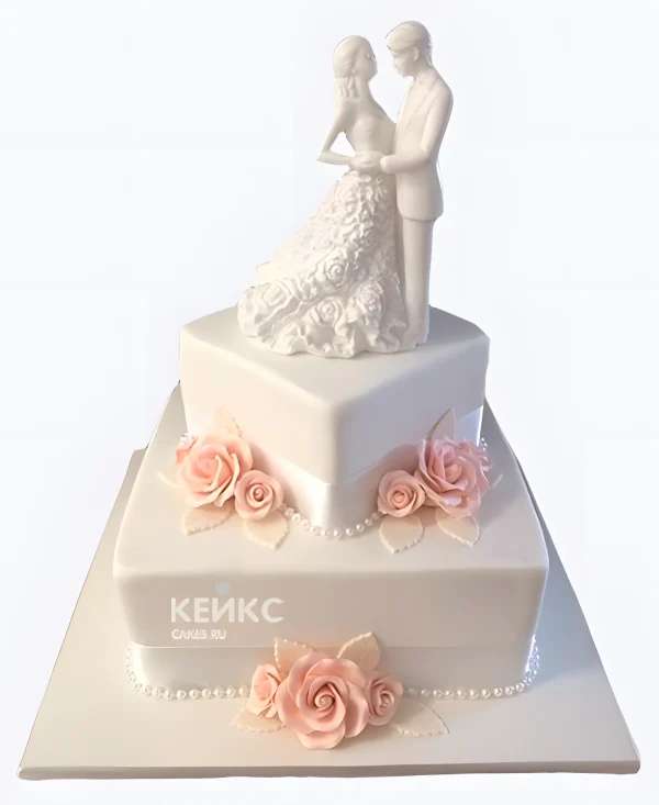 Квадратный свадебный торт с белыми фигурками молодожен и розами Фото