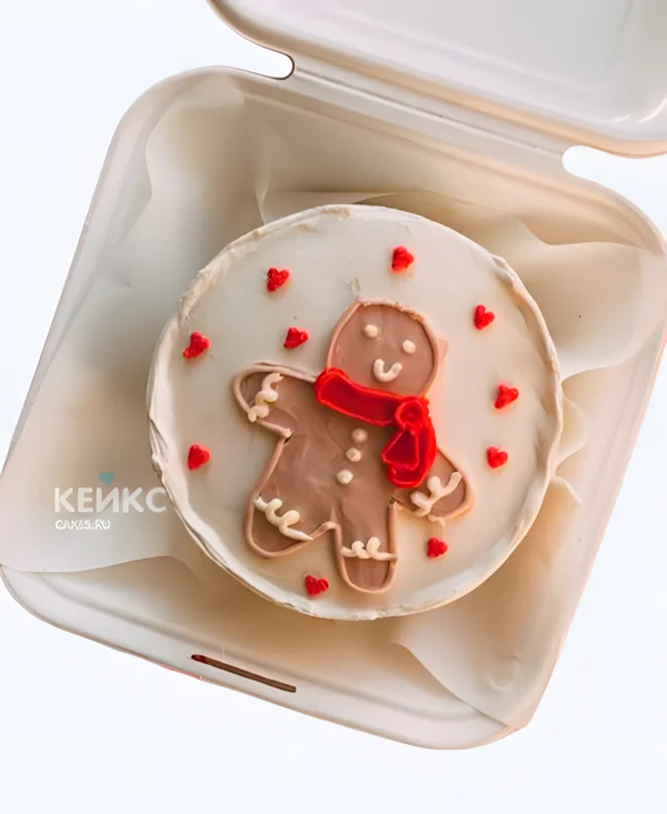 Новогодний бенто-торт с имбирным человечком Фото