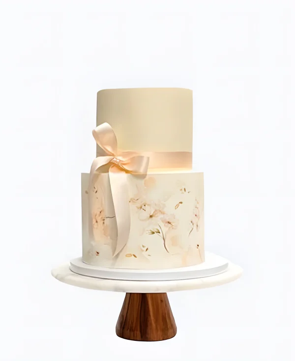 Нежный трендовый торт на свадьбу Фото